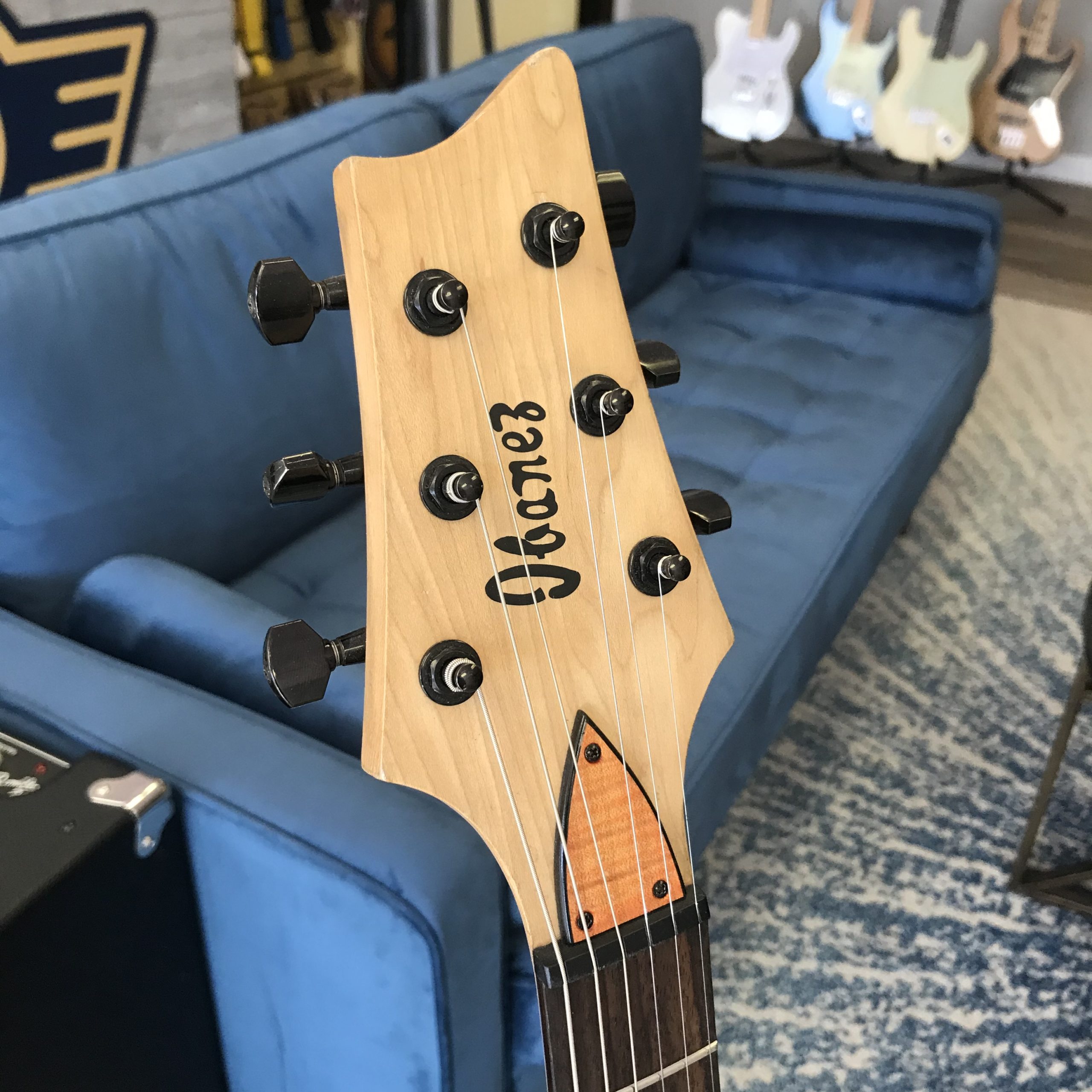Picture of an Ibanez Jet King 1, headstock